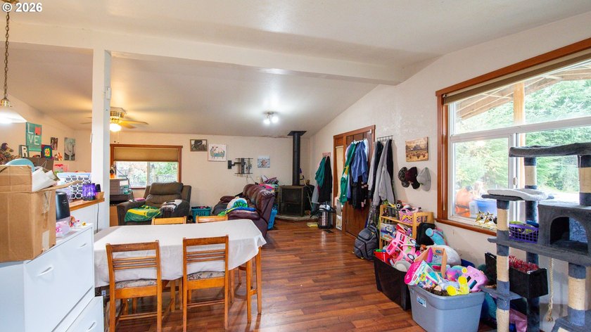Escape to your own private retreat on 7.18 acres just outside - photo 7