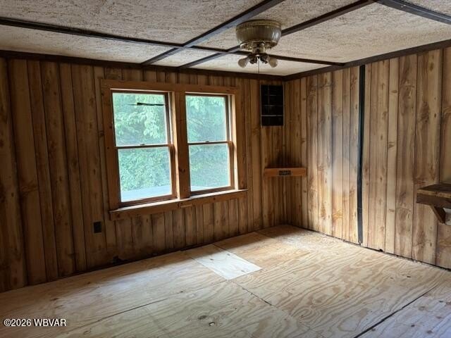 This property is now under auction terms. All Bids must be - photo 14