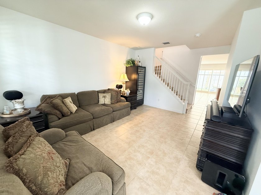 Freshly painted interior. Price Improvement. Seller Motivated &amp; - photo 10