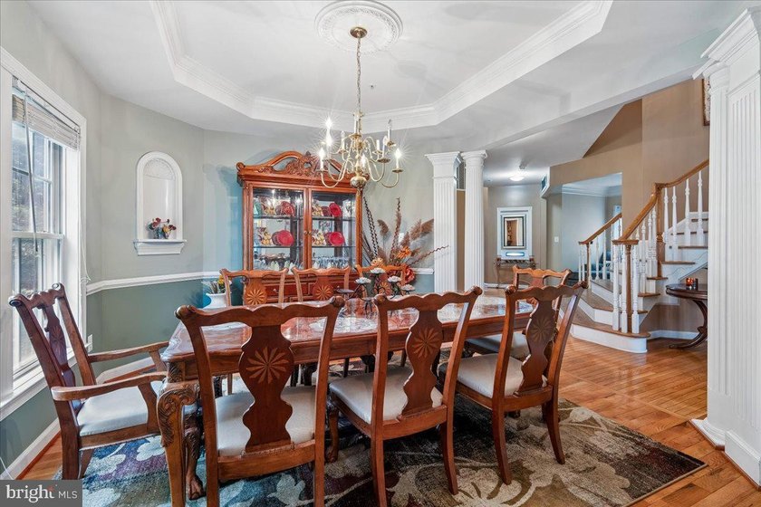 Look no further!! You will love the feel of this huge 3-level - photo 8