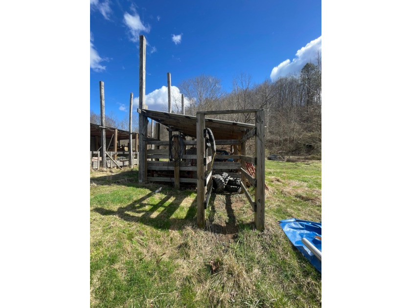 **Escape to Your Own Mini-Farm Paradise in Duck, West Virginia - - photo 48