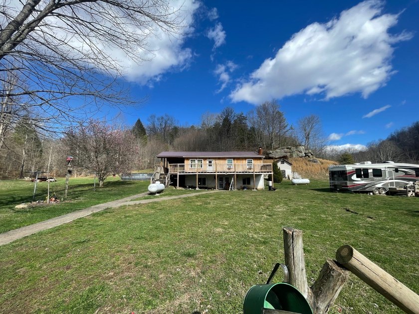 **Escape to Your Own Mini-Farm Paradise in Duck, West Virginia - - photo 50