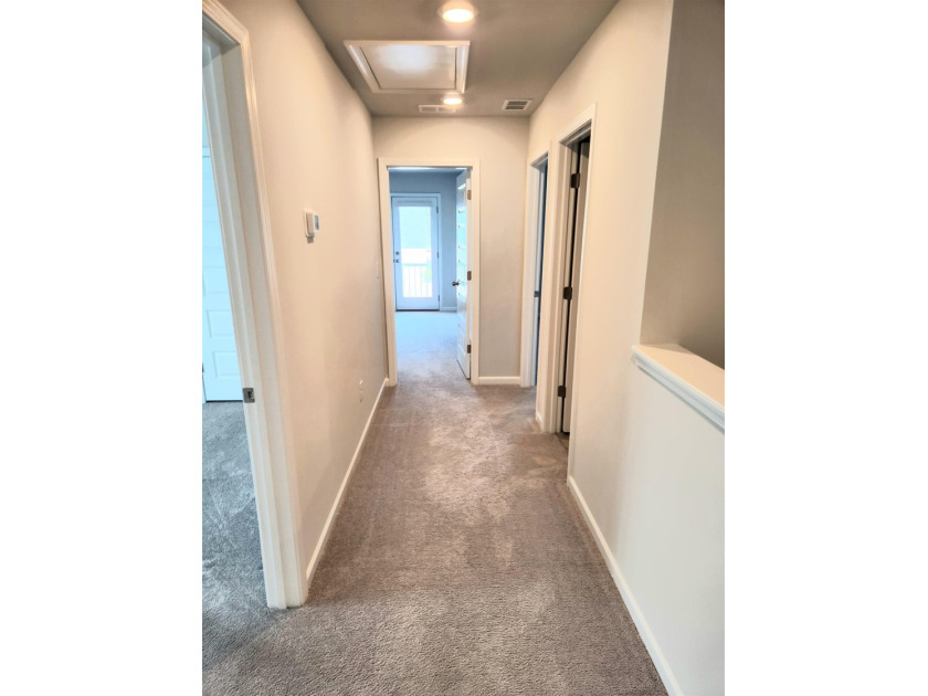 Price Improvement! Welcome to your dream home, this is the ONE - photo 54
