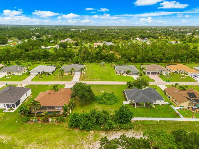 An ideal homesite in the established Deep Creek neighborhood - photo 8