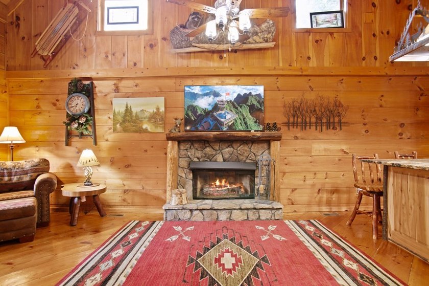 MOTIVATED SELLER! Ready to leave the noise behind? Welcome to - photo 11