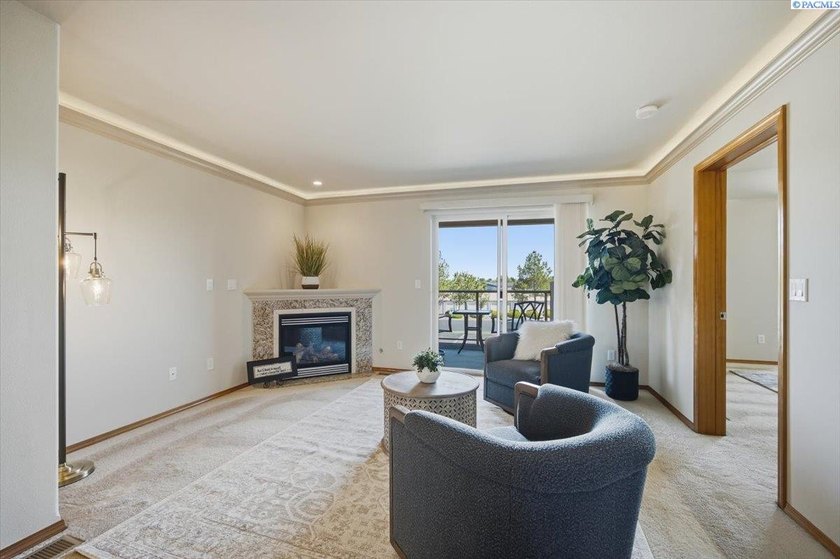 MLS# 294360 Welcome home to the Condos at Canyon Lakes. This - photo 12