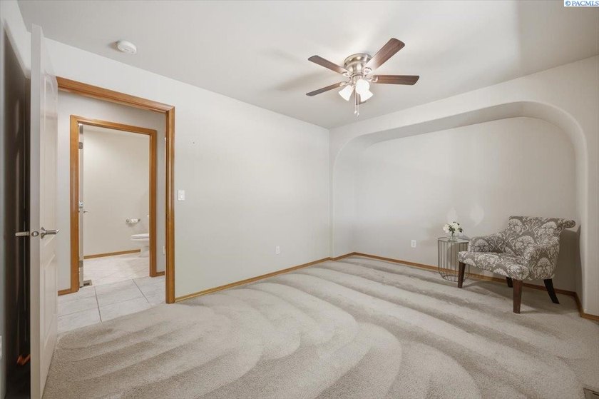 MLS# 294360 Welcome home to the Condos at Canyon Lakes. This - photo 25