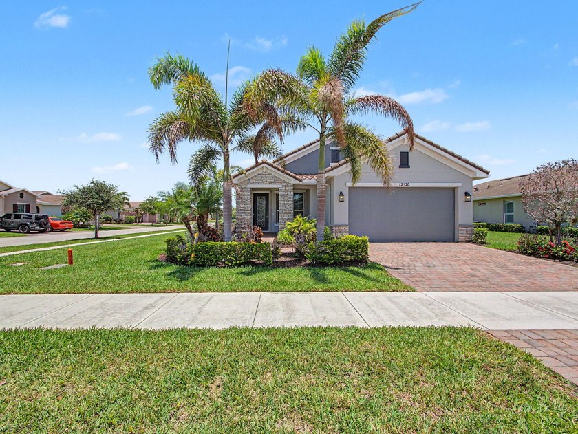 Step into a home designed to impress and built for unforgettable - photo 4