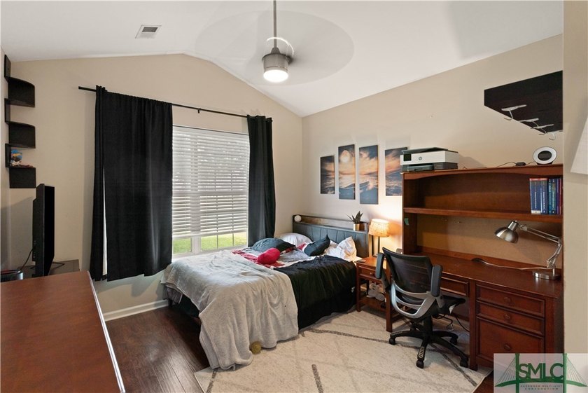 Welcome home to this charming residence in a friendly community! - photo 12