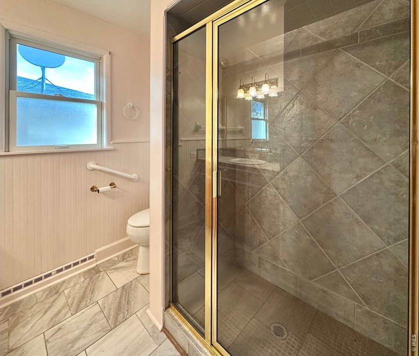 This home has a lovely floor plan and wide open spaces! Big - photo 14