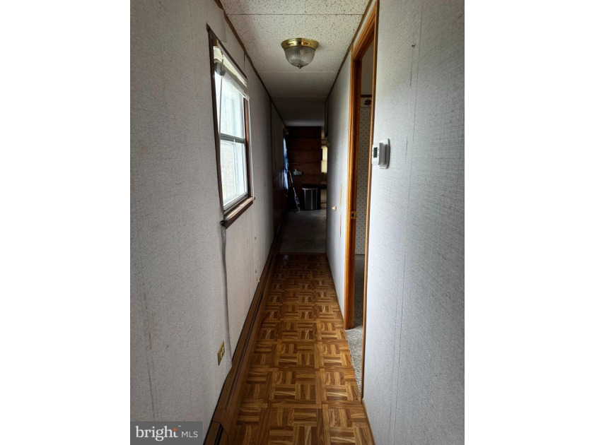 This 1960's 2 bedroom, single-wide mobile home offers a great - photo 7