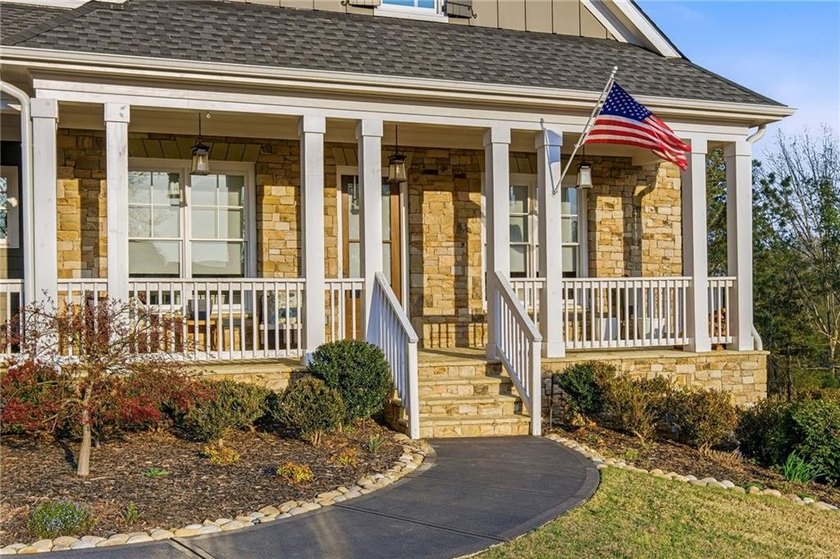 Nestled in the highly sought-after Chestatee Lake &amp; Golf - photo 5