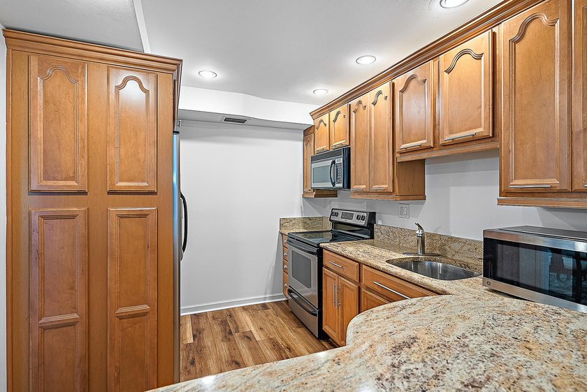 Ocean Parks community has it all! Located within a short - photo 8