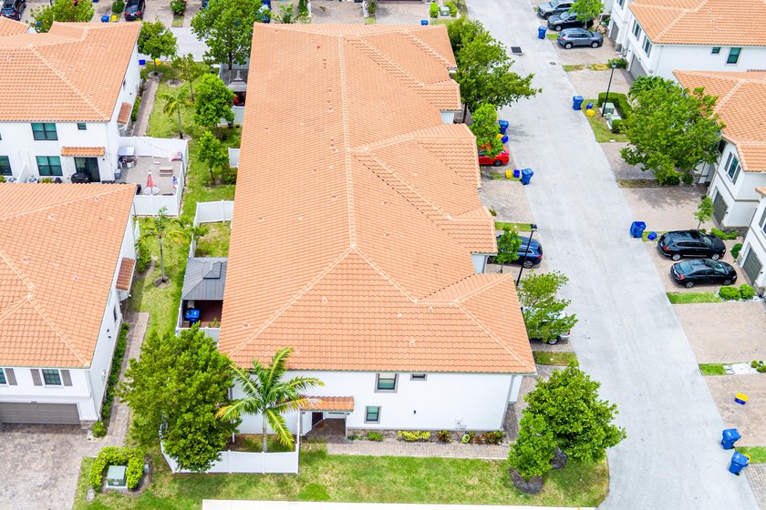 Rare corner-lot townhome with a 2-car garage in a quiet, gated - photo 3