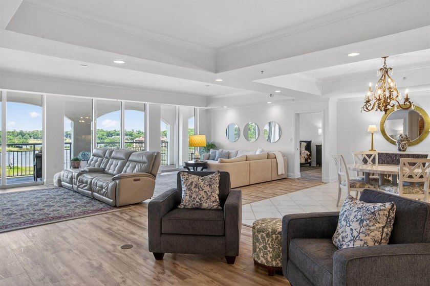 For the buyer who appreciates a setting that can't be replicated - photo 12