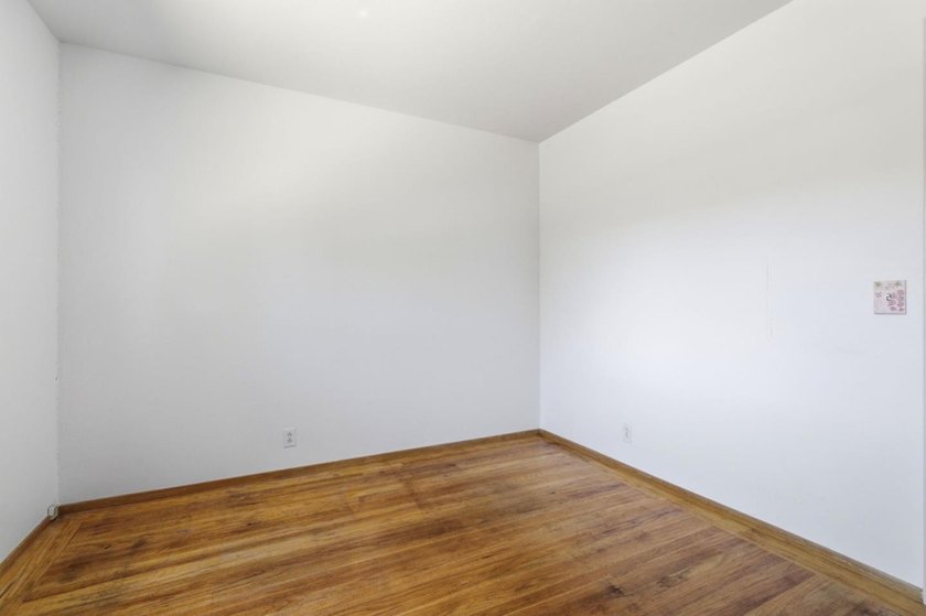 Location, Location, Location! Set on a generous sized corner lot - photo 22