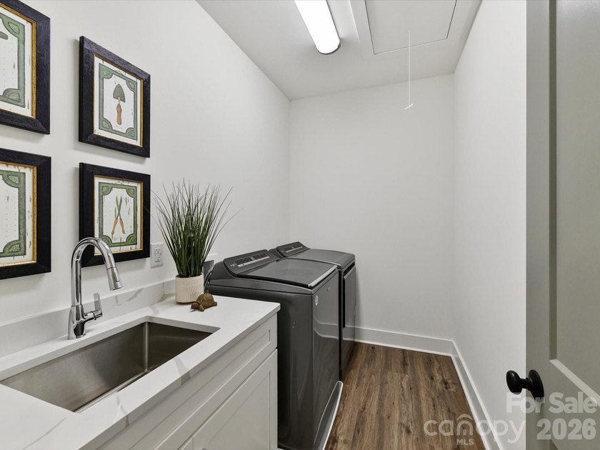 Nestled on a private, wooded lot in desirable Falls Cove near - photo 36