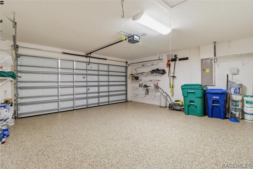 Beautifully updated, this 4-bedroom plus office pool home is - photo 38