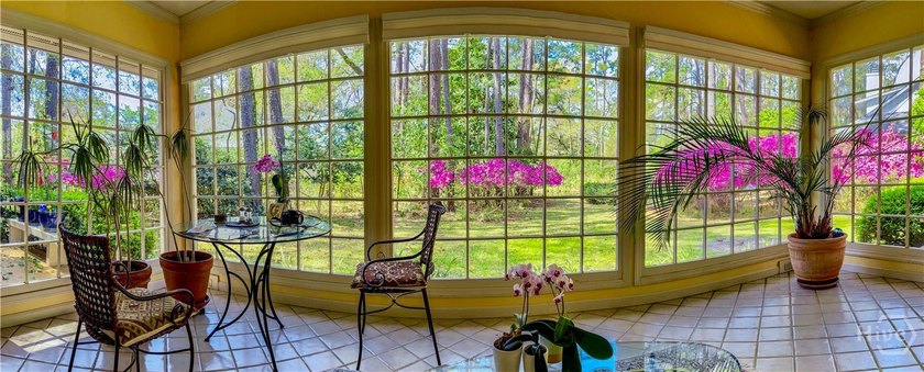 Lovely 3-bedroom, 2.5 bath home on very private lot with lagoon - photo 28