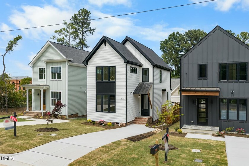 Natural light and open space define this home--creating a bright - photo 2