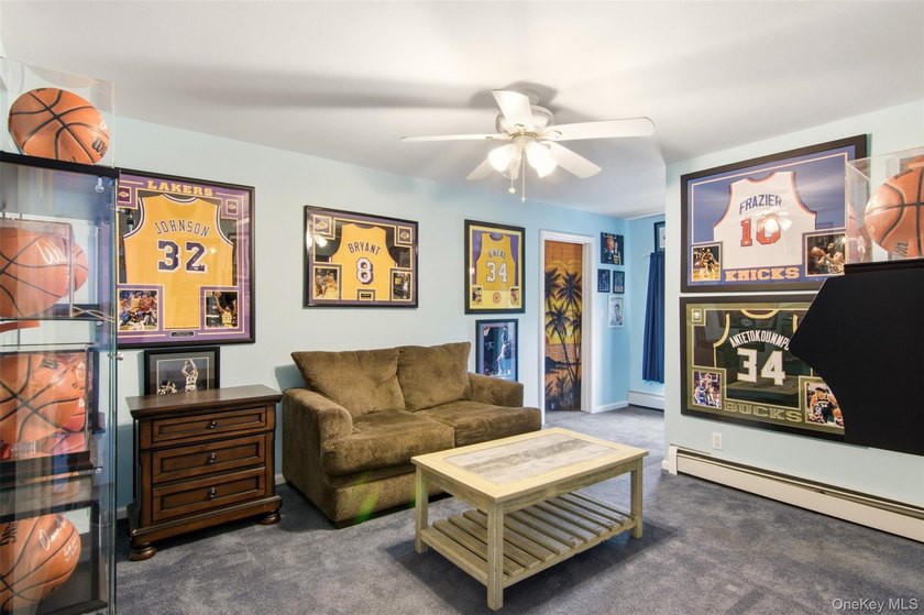 Located in the heart of Syosset this remarkable home has an - photo 11