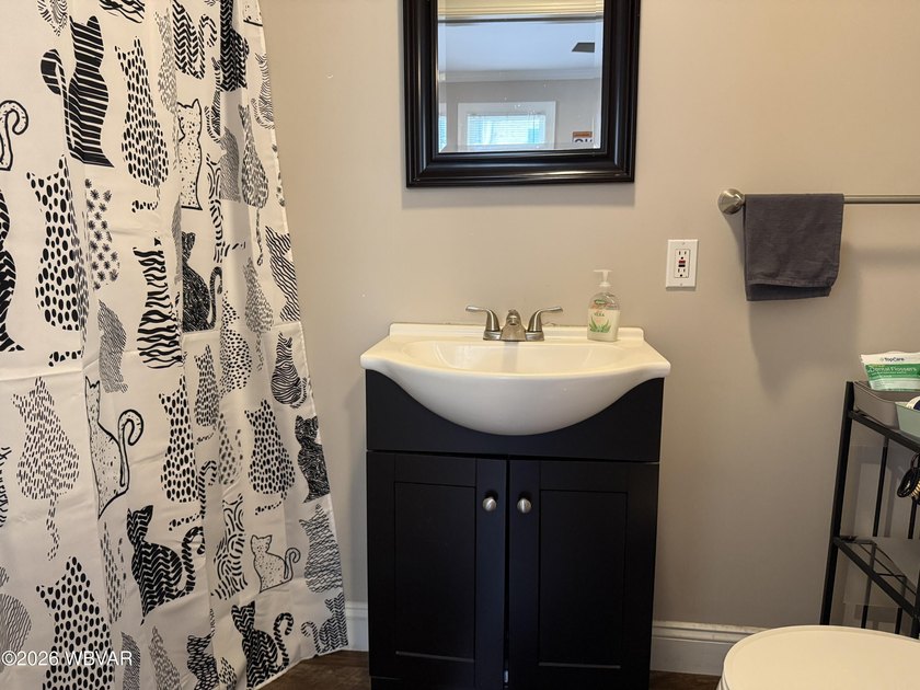 Turnkey student housing investment just minutes from - photo 28