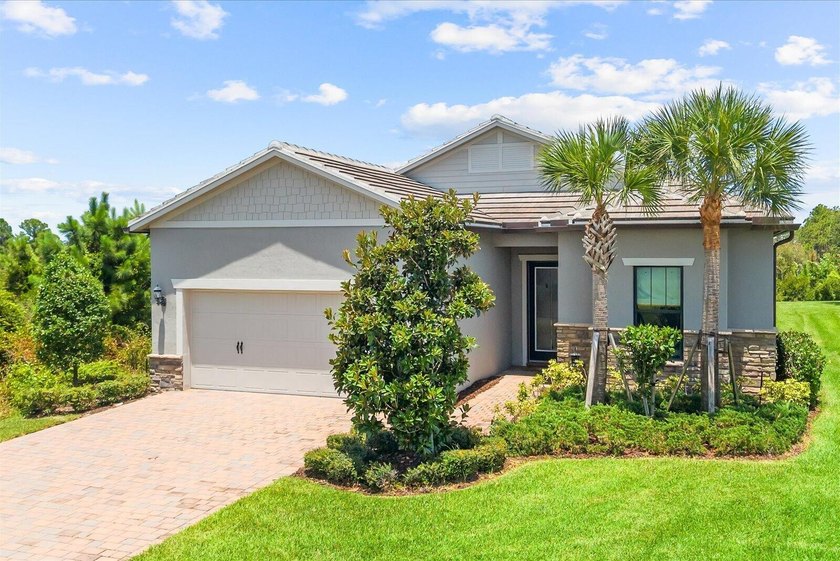 Premium corner homesite in Veranda Gardens with only one - photo 2