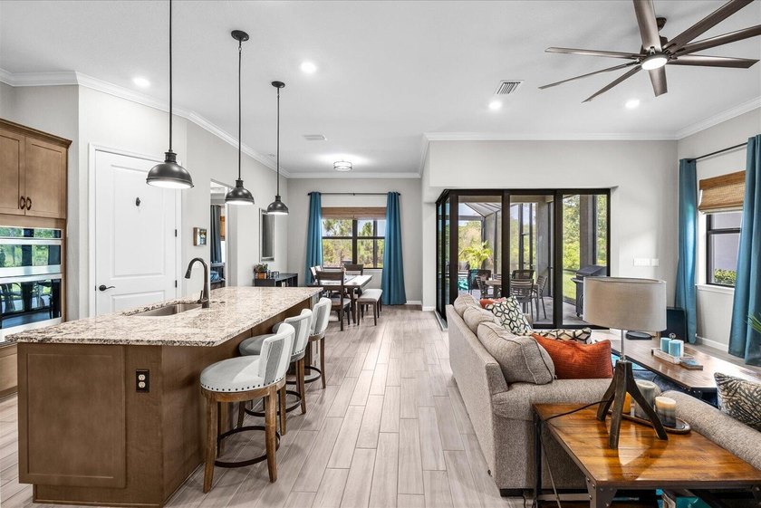 Premium corner homesite in Veranda Gardens with only one - photo 5