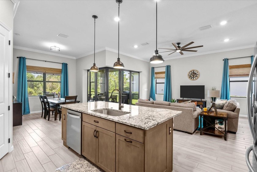 Premium corner homesite in Veranda Gardens with only one - photo 9