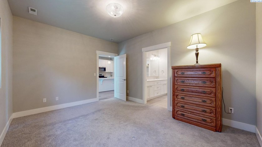 MLS# 294373 Looking for easy living in one of Richland's most - photo 15