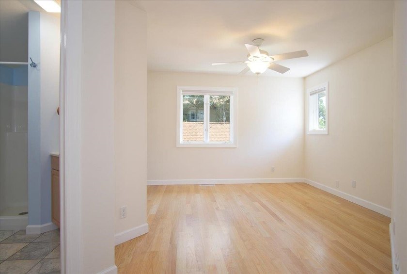 Beautiful LAKE KEGONSA HOME with 50' of frontage, pier, and - photo 41