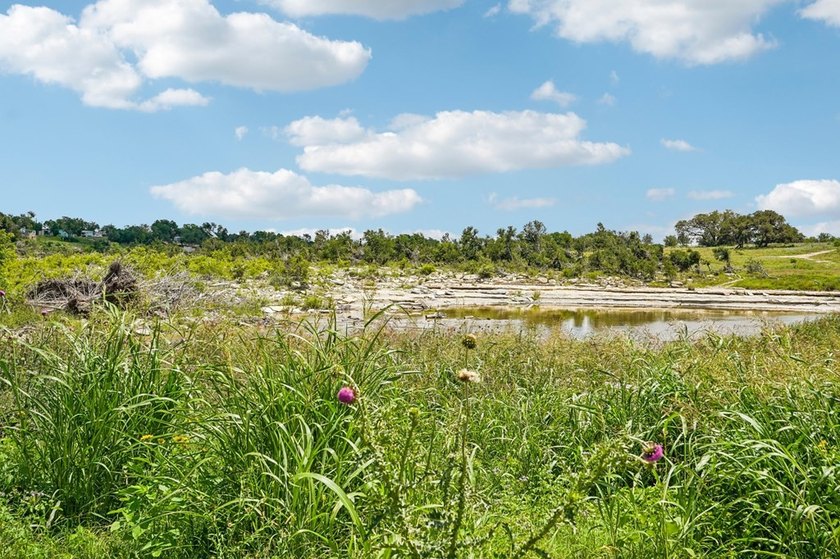 Guadalupe River Frontage with Exceptional Recreational Appeal - photo 12