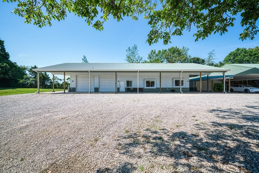 Rare 16-acre unrestricted multi-use property with 3 separate - photo 3