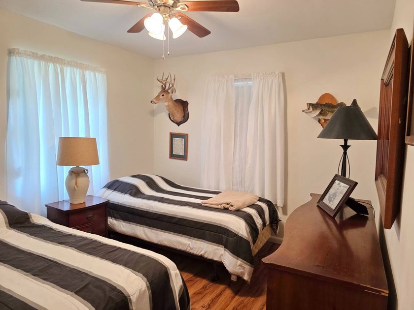 Lake Okeechobee Access - Close to locks, CBS home freshly - photo 27