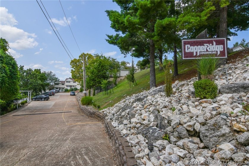 The Point Building #65 at Copper Ridge condominiums has the most - photo 41