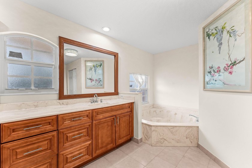 Welcome to this exceptional waterfront residence in the - photo 39