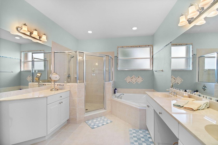 Backing to Kiplinger's Preserve, this 3BR, 2.5BA, 2CG spacious - photo 25