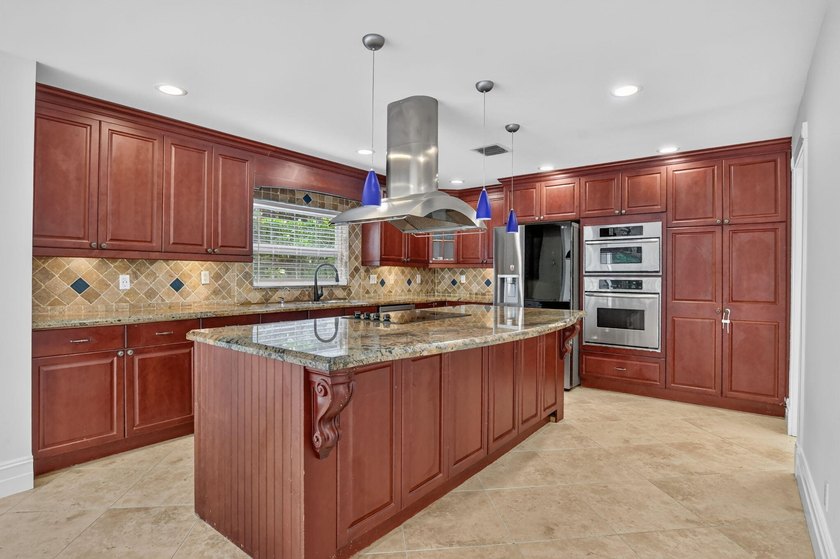 Welcome to this beautifully maintained lakefront home nestled in - photo 6