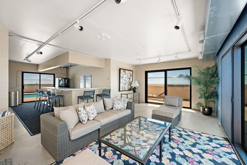 Highly sought after *09* corner unit features 2 bedrooms, 1 bath - photo 20