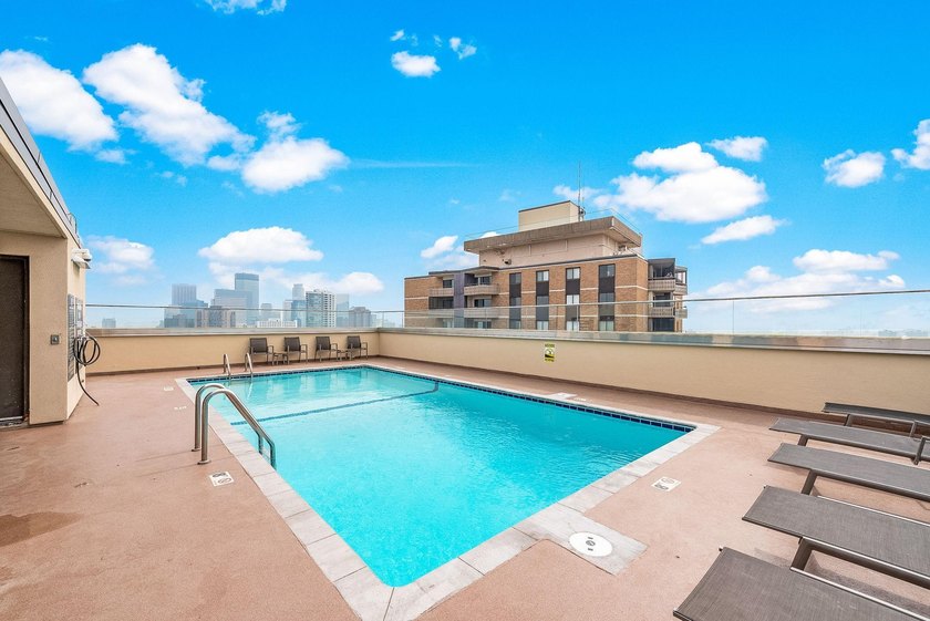 Highly sought after *09* corner unit features 2 bedrooms, 1 bath - photo 23