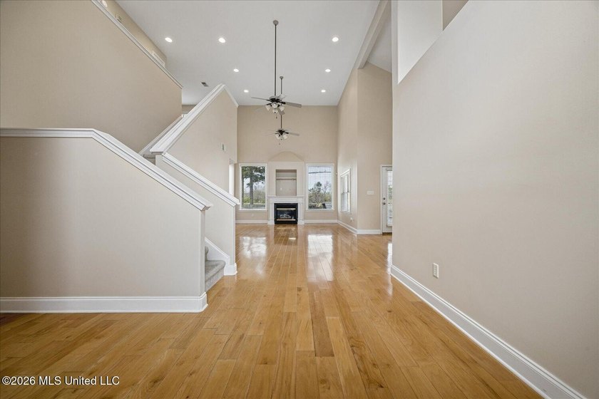 Charming Home at Wedgewood Golf Course. Discover this home - photo 4