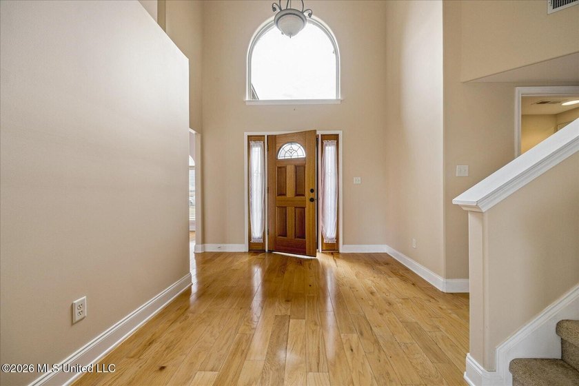 Charming Home at Wedgewood Golf Course. Discover this home - photo 5