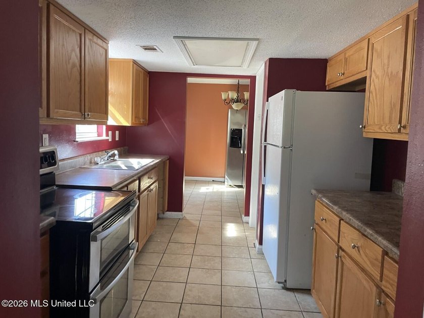 Whether you're looking for a coastal retreat or a permanent - photo 3