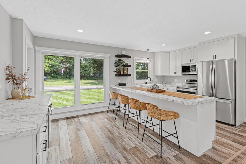 Experience waterfront living in this beautifully completely - photo 11