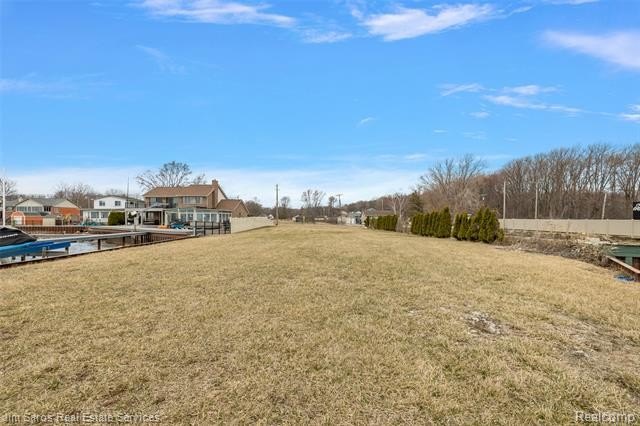 An exceptional opportunity to create a custom waterfront estate - photo 17