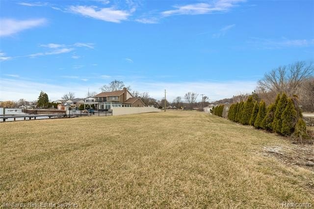 An exceptional opportunity to create a custom waterfront estate - photo 19