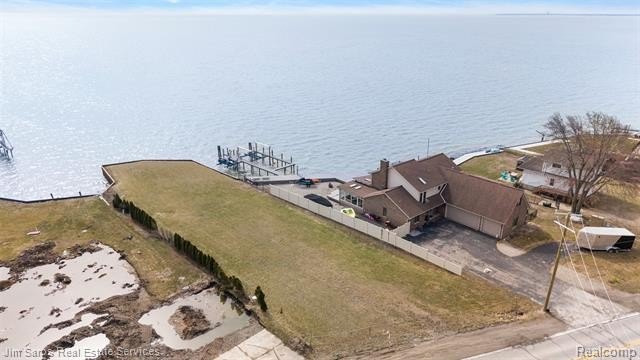 An exceptional opportunity to create a custom waterfront estate - photo 21