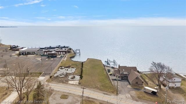 An exceptional opportunity to create a custom waterfront estate - photo 23