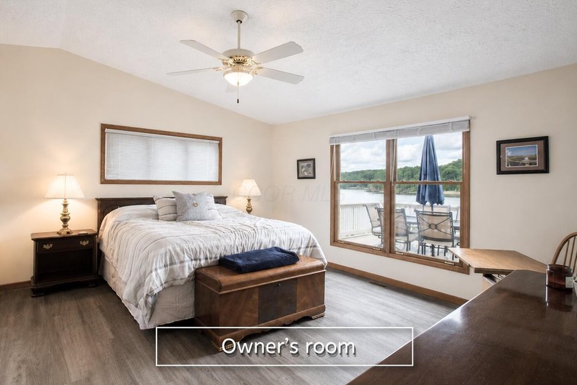 NEW LISTING! Welcome to 401 Lakeview Heights Drive, an Apple - photo 30