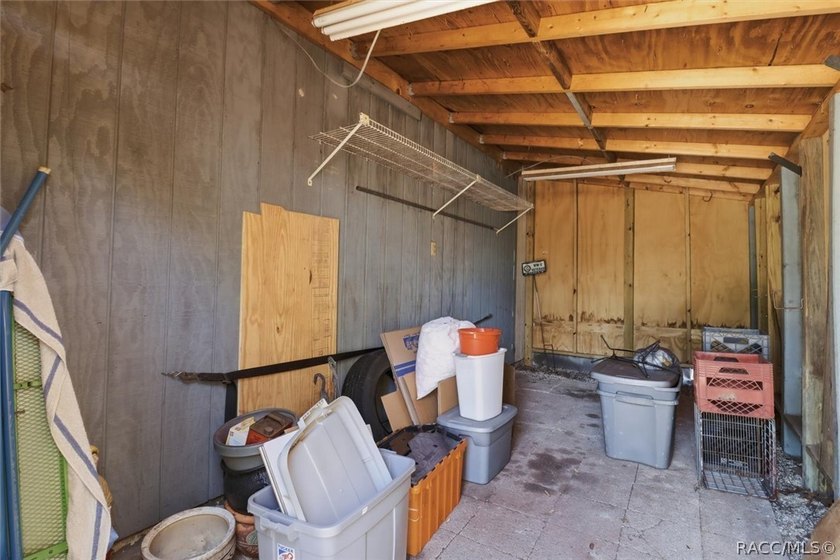 Space, Privacy &amp; Room to Live - 2.5 Acres in Homosassa; Bring - photo 41